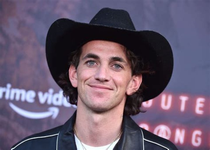 Alex Fine's Net Worth: How Much Is He Worth?