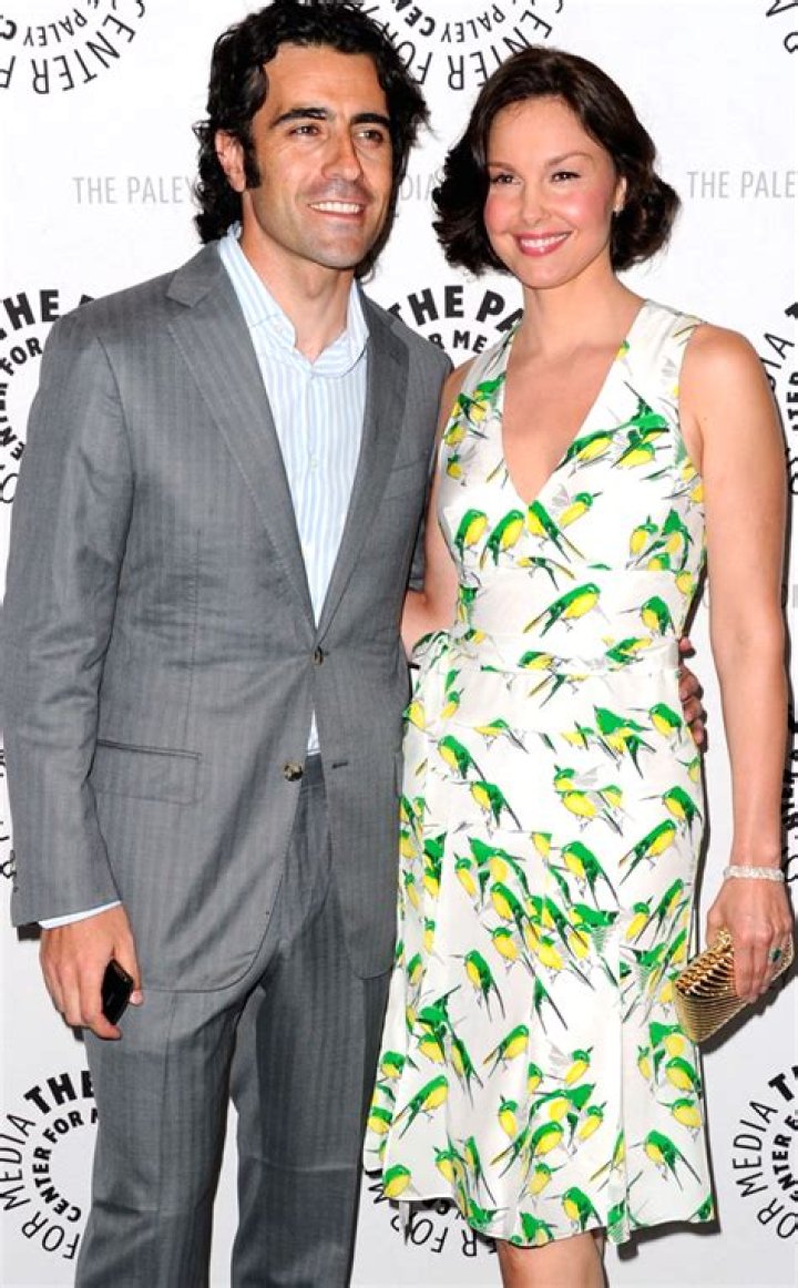 Ashley Judd Ties The Knot: Unveiling The Secrets Of Her Matrimonial Bliss