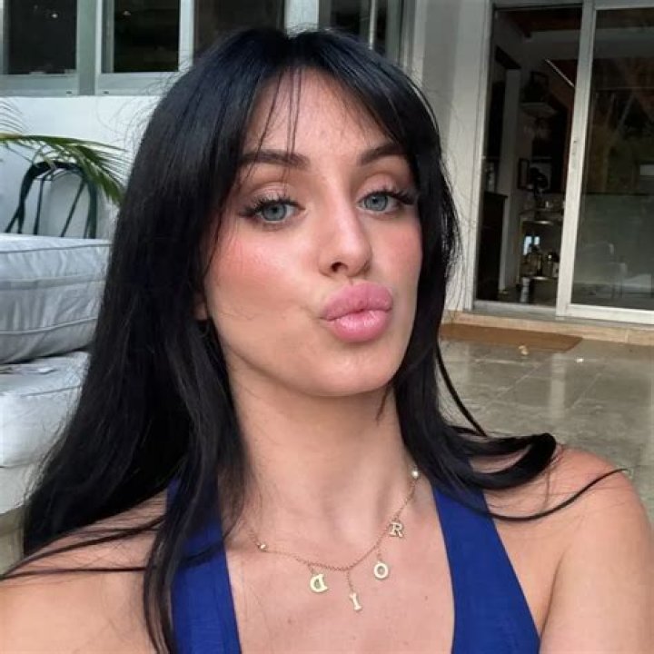 Ultimate Guide To Camilla Araujo Van Videos: Watch Now!