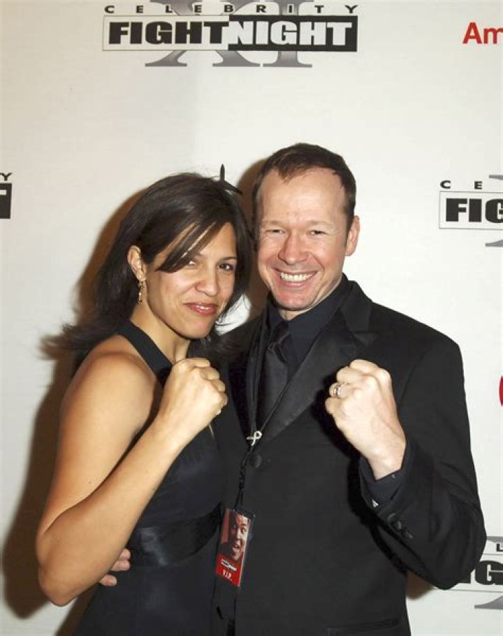 Exploring The Lives Of Donnie Wahlberg And Kimberly Fey