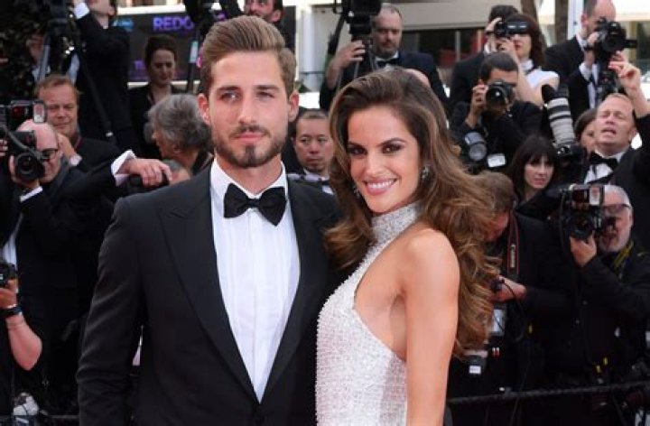Discovering The Life Of Izabel Goulart And Her Kids