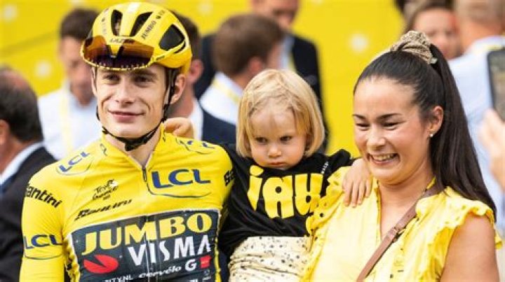 Unveiling The Dynamic Duo: Jonas Vingegaard And Frida