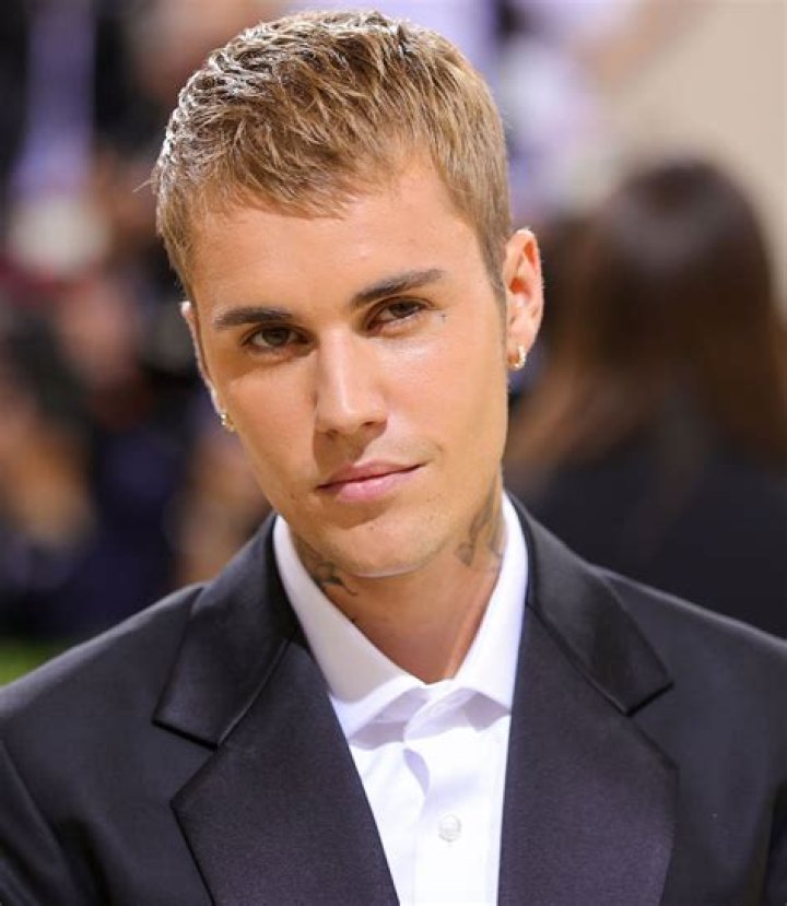 Justin Bieber: Age, Net Worth, And Career Highlight