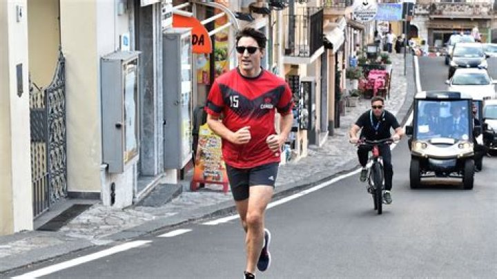 Exploring Justin Trudeau's Weight: A Closer Look At The Canadian Prime Minister