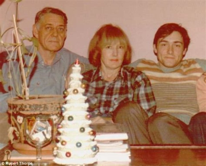 Unveiling Kevin Spacey’s Father: The Man Behind The Actor