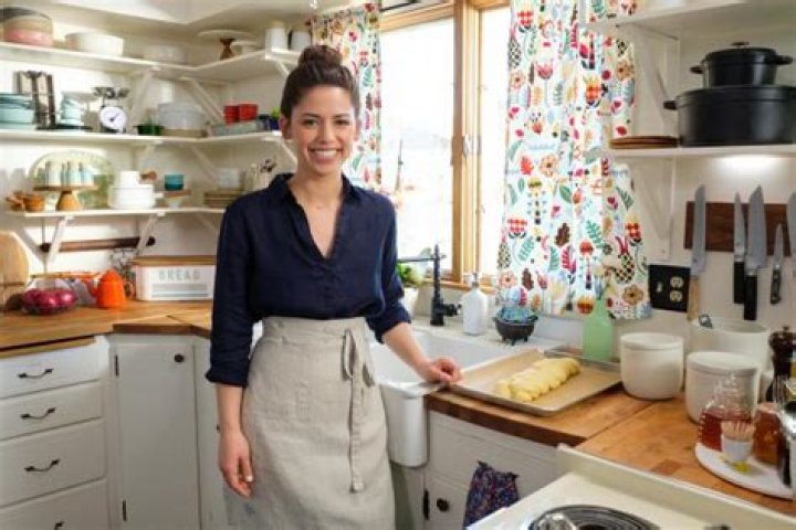 Exploring The Unique Heritage Of Molly Yeh: A Deep Dive Into Her Ethnicity
