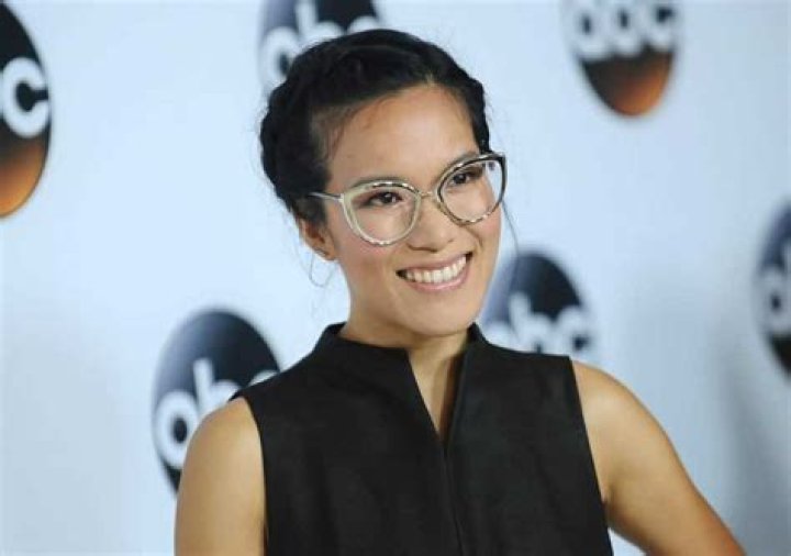 Meet Nikki Hakuta: The Inspiring Story Of An Accomplished Intellect