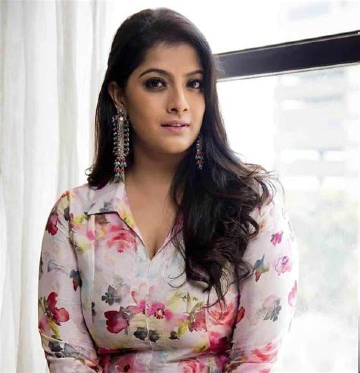 Pooja Sarathkumar: A Glimpse Into Her Age And Life Journey