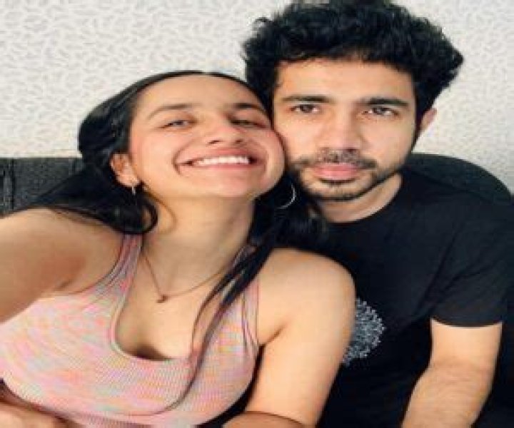 Exploring The Dating Life Of UROOJ ASHFAQ: An Exclusive Insider's Perspective