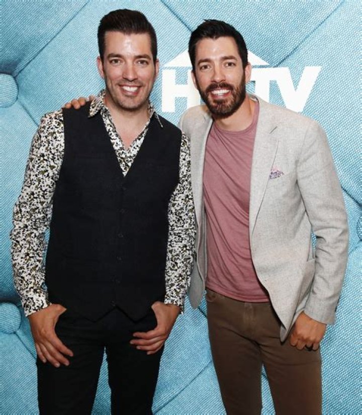 Discovering Drew Scott's Ride: What Kind Of Car Does Drew Scott Drive On Backed By The Bros?