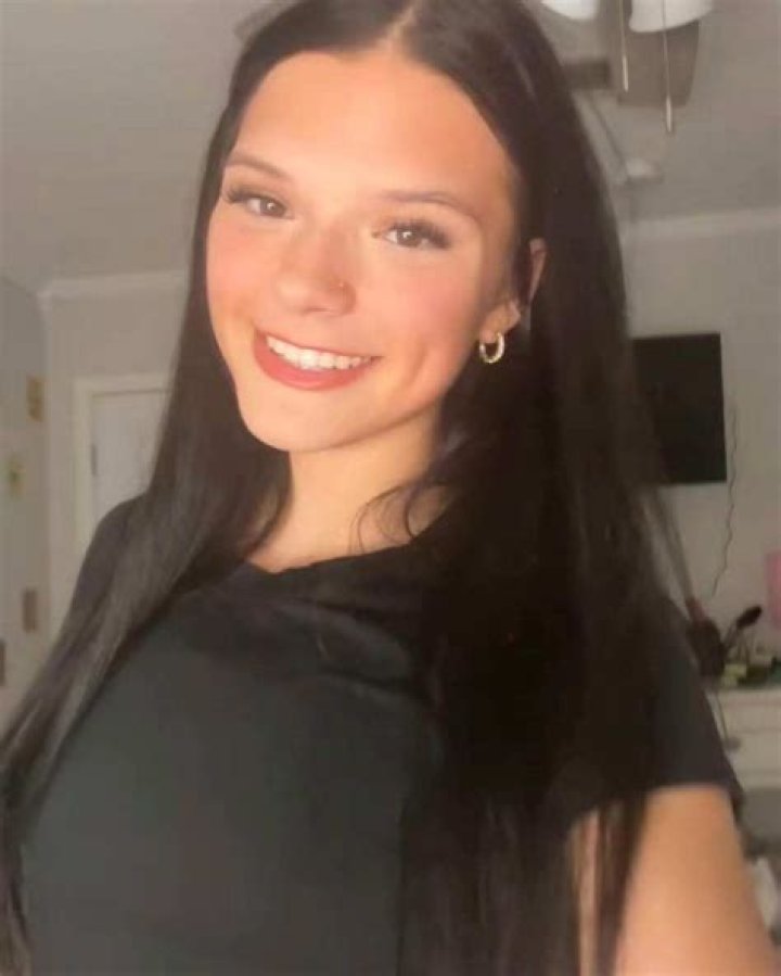 Unraveling The Mystery: Where Is Molly Noblitt From?